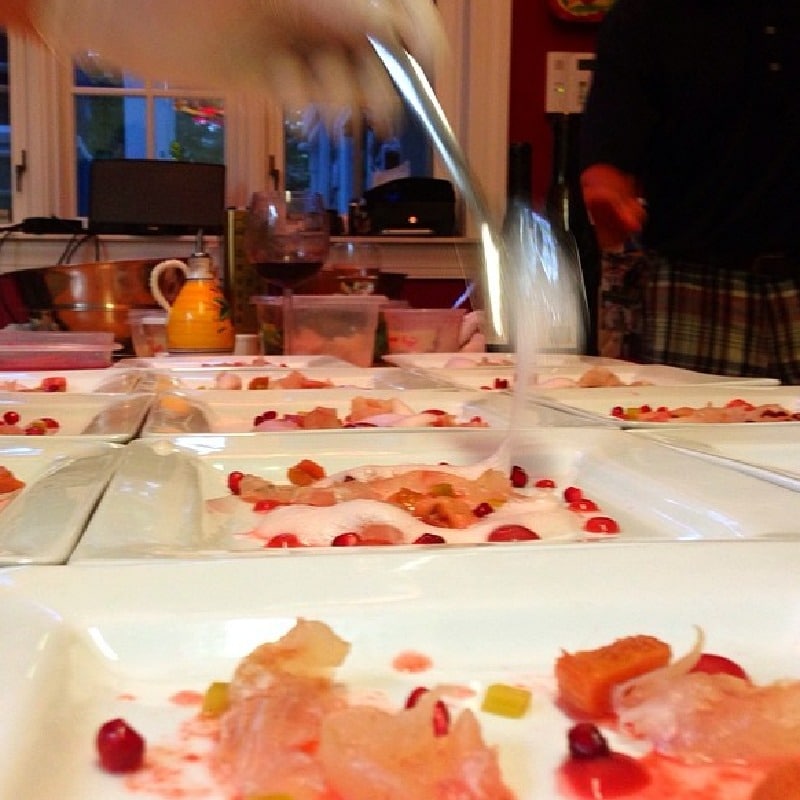 fluke crudo / rhubarb / lime 