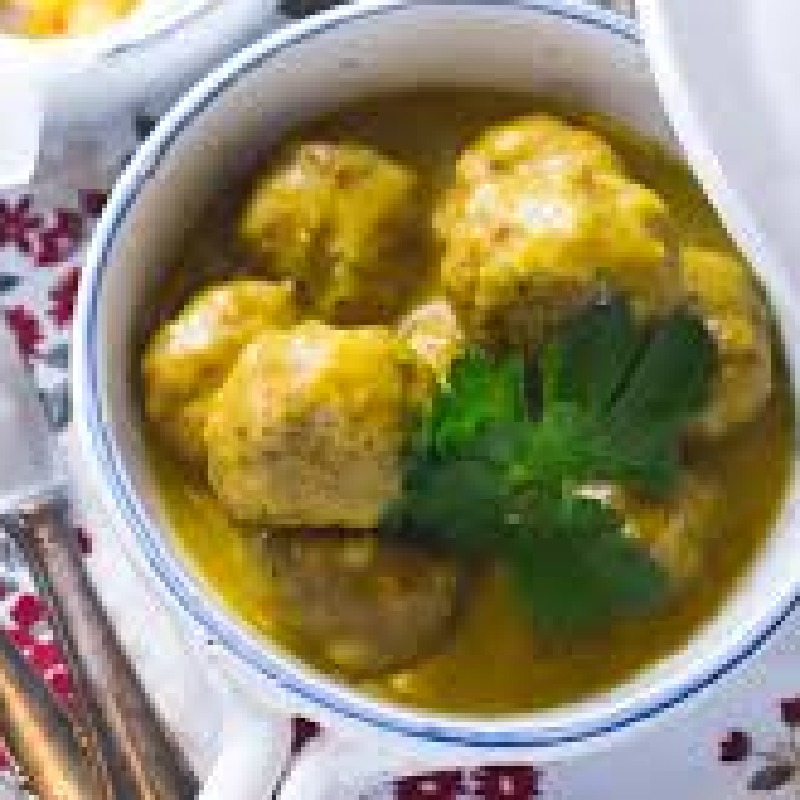 Albondigas in Almond Sauce