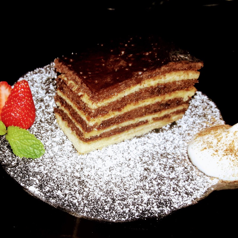 6 layer cake