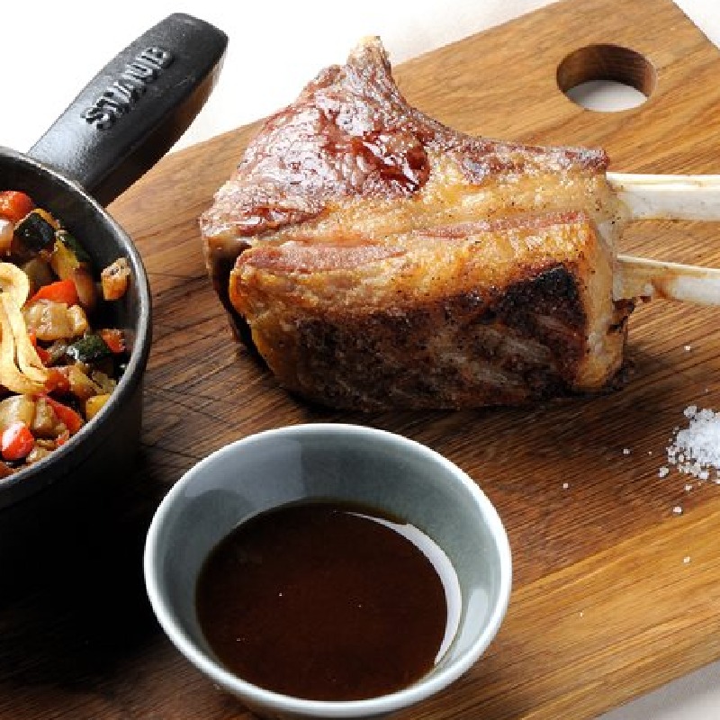 Grilled rack of lamb with ratatouille