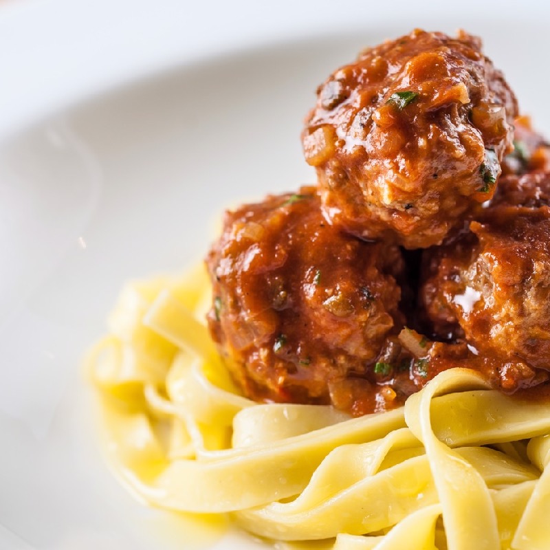 Pork meatballs with tagliatelle