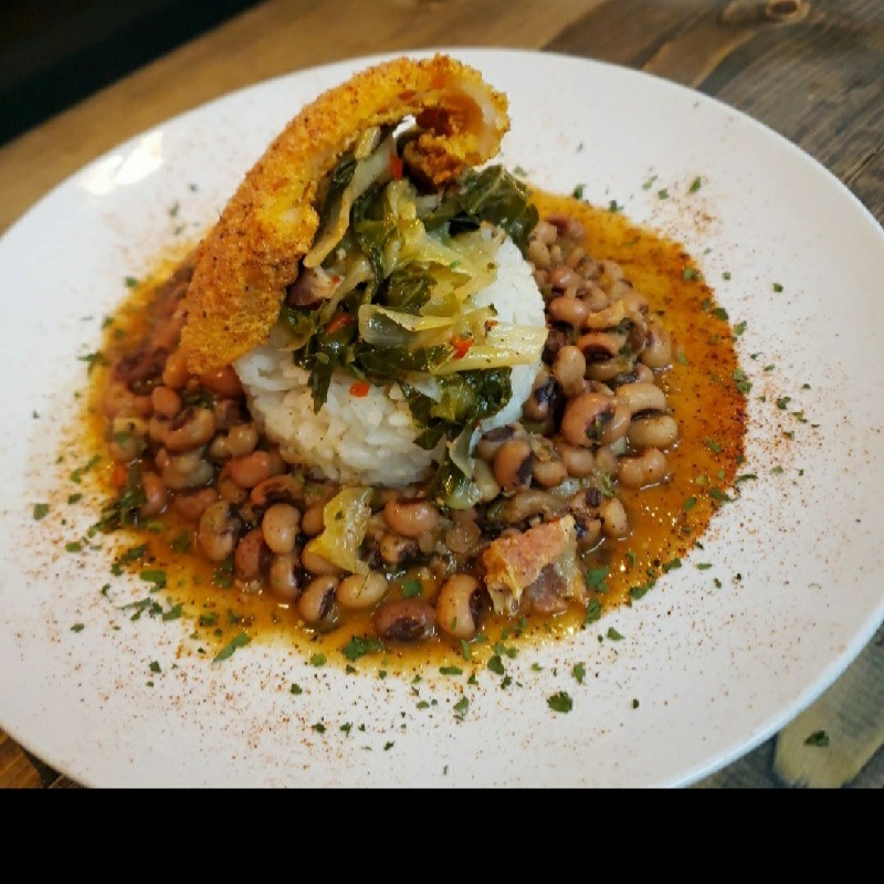 Black eyed peas, collard greens, w/white rice