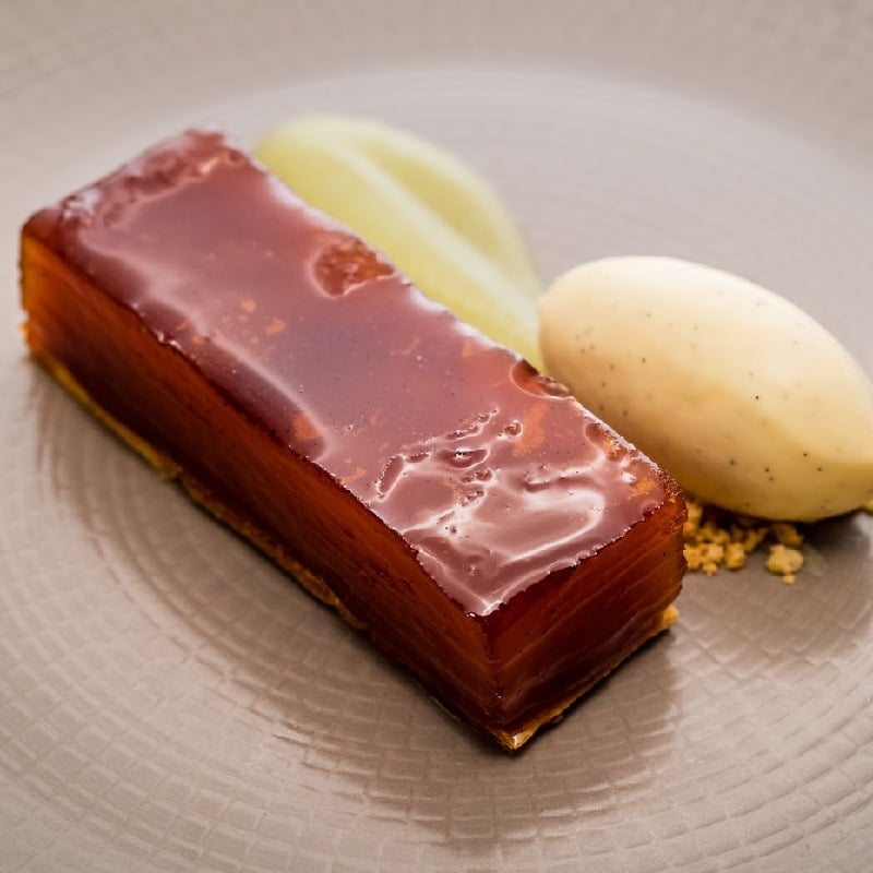apple tarte tatin